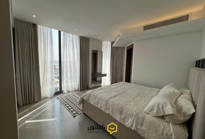 944289 - Property Image 3