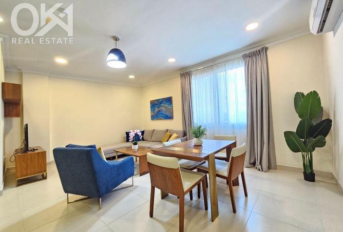 975475 - Property Image 2