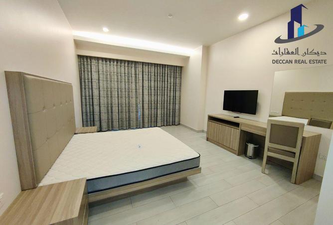 988600 - Property Image 2