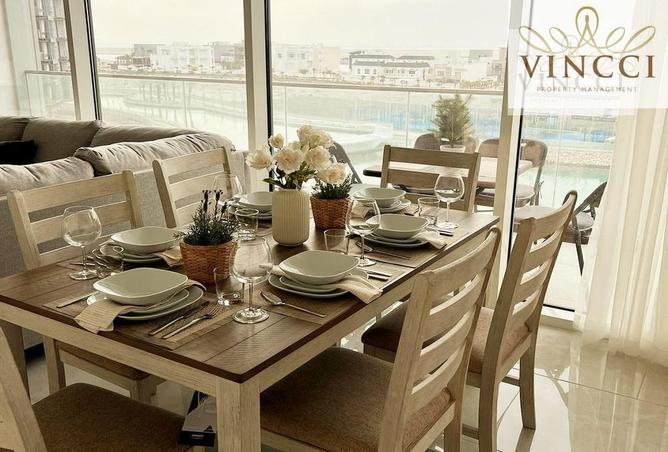 885162 - Property Image 2