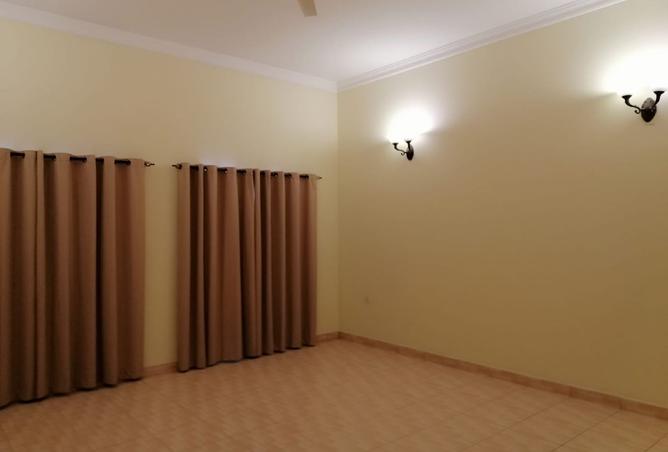 970898 - Property Image 3