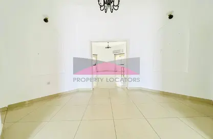 Villa - 4 Bedrooms - 4 Bathrooms for rent in Saar - Northern Governorate