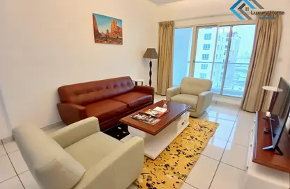 Apartment - 2 Bedrooms - 3 Bathrooms for rent in Busaiteen - Muharraq Governorate