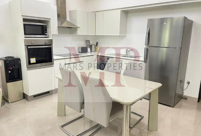 952671 - Property Image 2