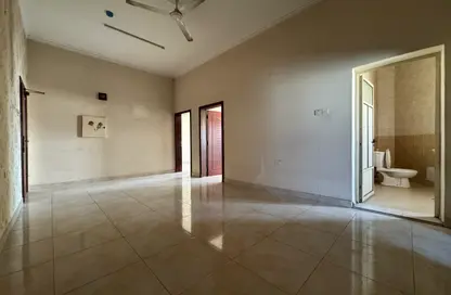 Apartment - 2 Bedrooms - 2 Bathrooms for rent in Riffa Al Sharqi - Riffa - Southern Governorate