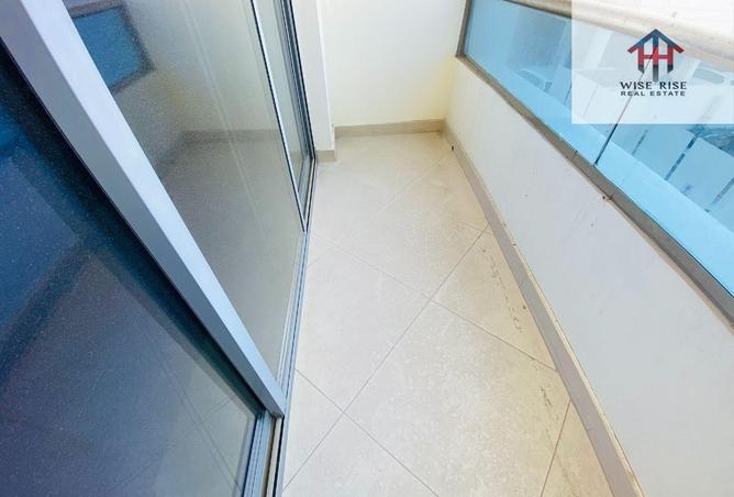 965913 - Property Image 3