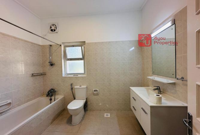 967789 - Property Image 3