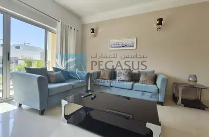 Apartment - 2 Bedrooms - 2 Bathrooms for rent in Amwaj Avenue - Amwaj Islands - Muharraq Governorate