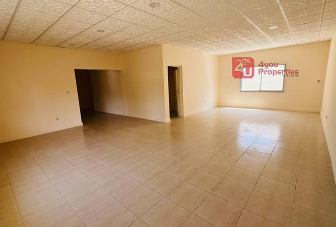 980136 - Property Image 2