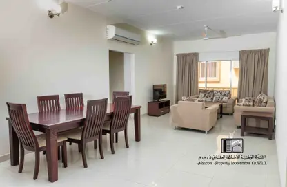Living / Dining Room image for: Apartment - 3 Bedrooms - 2 Bathrooms for rent in Tubli - Central Governorate, Image 1