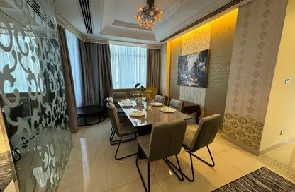 Apartment - 2 Bedrooms - 3 Bathrooms for rent in Reef Island - Capital Governorate