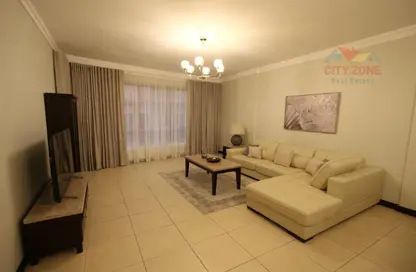 Apartment - 2 Bedrooms - 2 Bathrooms for rent in Al Juffair - Capital Governorate