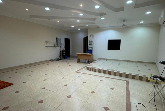 982295 - Property Main Image