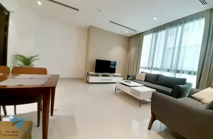 Apartment - 2 Bedrooms - 2 Bathrooms for rent in Mahooz - Manama - Capital Governorate