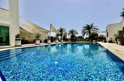فيلا - 5 غرف نوم - 8 حمامات للبيع في درة البحرين - المحافظة الجنوبية