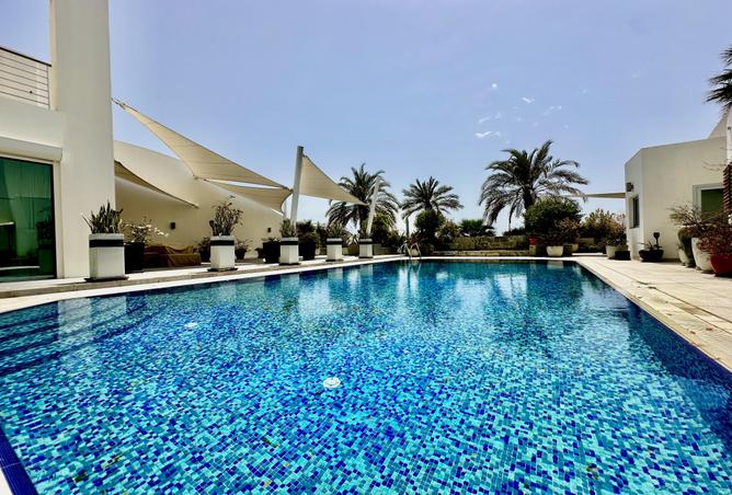 945772 - Property Main Image