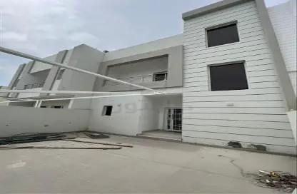 فيلا - 4 غرف نوم - 5 حمامات للبيع في المالكية - المحافظة الشمالية