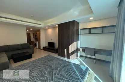 Apartment - Studio - 1 Bathroom for rent in Busaiteen - Muharraq Governorate