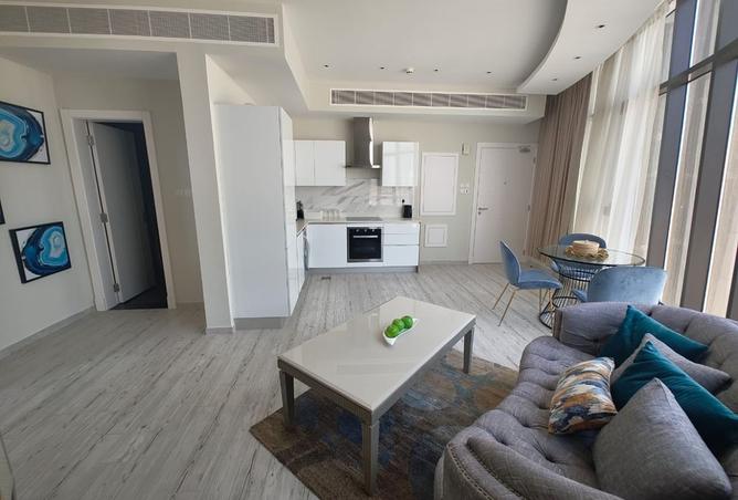 954365 - Property Image 2