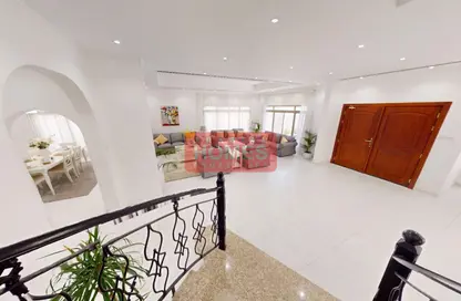 Villa - 4 Bedrooms - 5 Bathrooms for rent in Saar - Northern Governorate