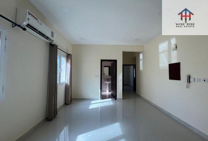 974090 - Property Image 2