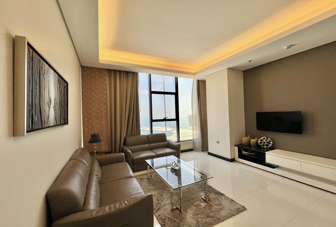 983833 - Property Image 2