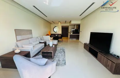 Apartment - 2 Bedrooms - 3 Bathrooms for rent in Reef Island - Capital Governorate