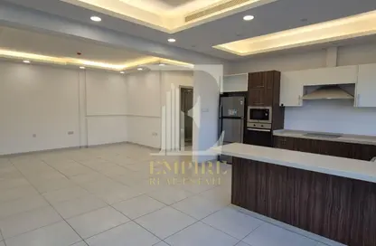 Apartment - 2 Bedrooms - 2 Bathrooms for rent in Saar - Northern Governorate