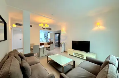 Apartment - 2 Bedrooms - 3 Bathrooms for rent in Al Juffair - Capital Governorate