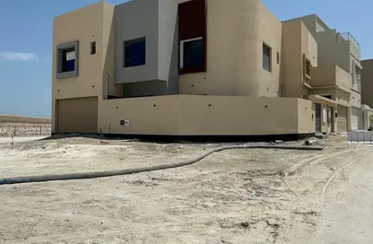 Villa - 4 Bedrooms - 5 Bathrooms for sale in Sitra - Central Governorate