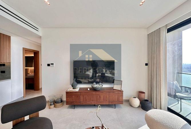 969289 - Property Image 2