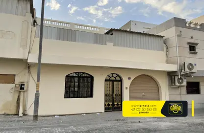 Outdoor Building image for: Villa - 5 Bedrooms - 5 Bathrooms for sale in Isa Town - Central Governorate, Image 1