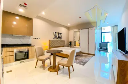 Apartment - Studio - 1 Bathroom for rent in Sanabis - Manama - Capital Governorate