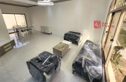 فيلا - 3 غرف نوم - 4 حمامات للايجار في العدلية - المنامة - محافظة العاصمة