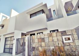Townhouse - 3 bedrooms - 4 bathrooms for rent in Saar - Northern Governorate