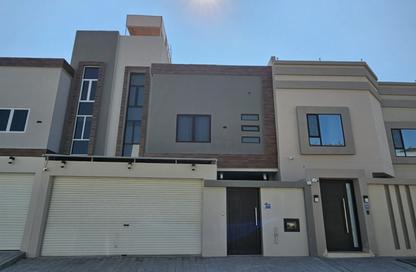 Villa - 3 Bedrooms - 4 Bathrooms for sale in Bani Jamra - Northern Governorate