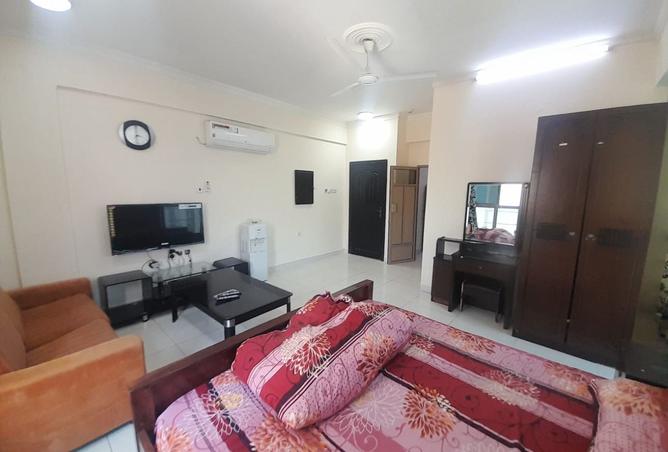 954663 - Property Image 2