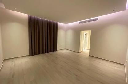 Apartment - 2 Bedrooms - 2 Bathrooms for rent in Mahooz - Manama - Capital Governorate