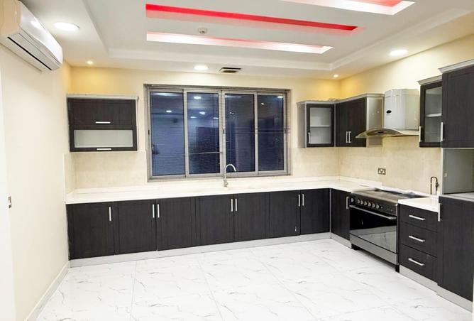953452 - Property Image 3