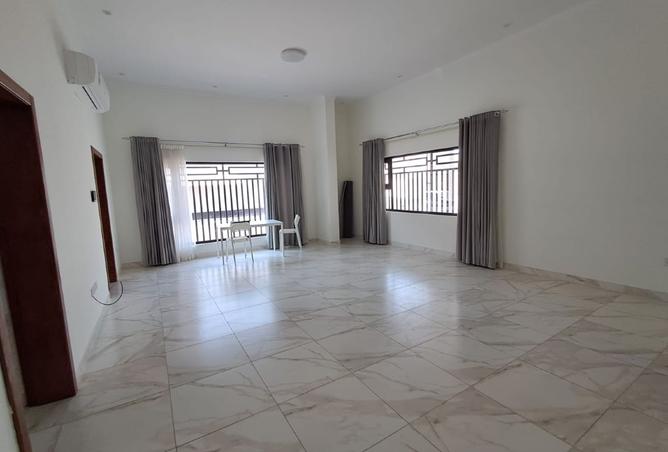 938521 - Property Main Image