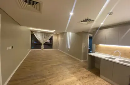 Apartment - 2 Bedrooms - 2 Bathrooms for rent in Hidd - Muharraq Governorate