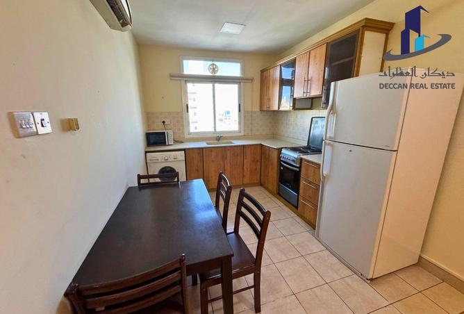 988655 - Property Image 3