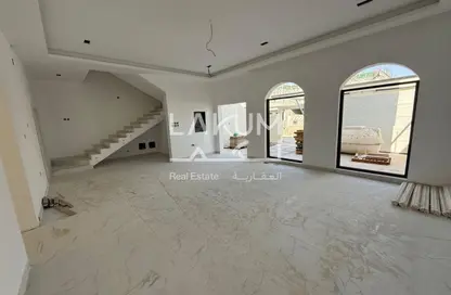 فيلا - 5 غرف نوم - 6 حمامات للبيع في الهملة - المحافظة الشمالية