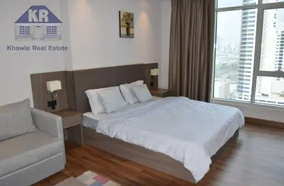 Apartment - Studio - 1 Bathroom for rent in Sanabis - Manama - Capital Governorate