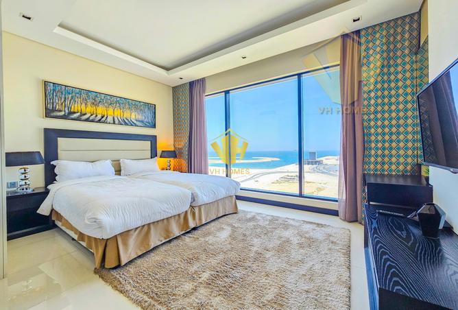 983801 - Property Image 2