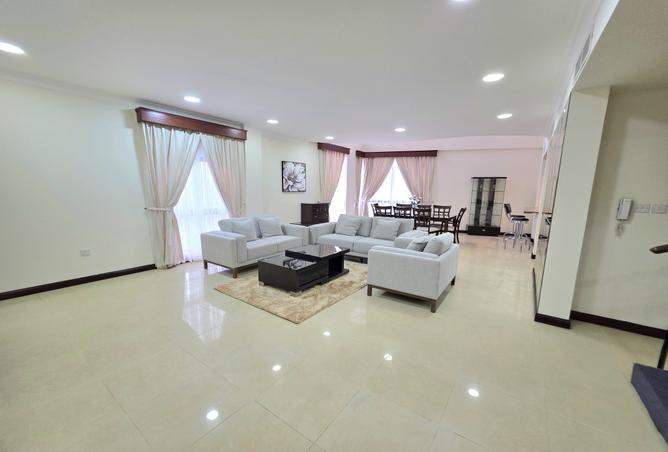 984923 - Property Image 2