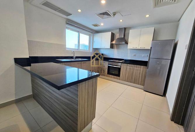 974421 - Property Image 2