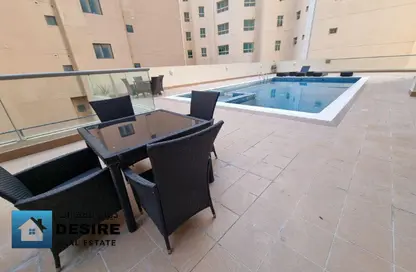 Apartment - 2 Bedrooms - 2 Bathrooms for rent in Al Juffair - Capital Governorate