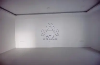 Apartment - 3 Bedrooms - 4 Bathrooms for rent in Busaiteen - Muharraq Governorate