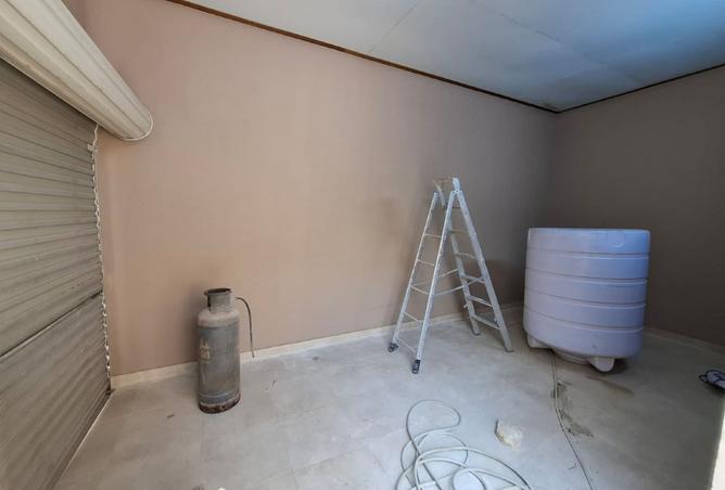 953726 - Property Image 3